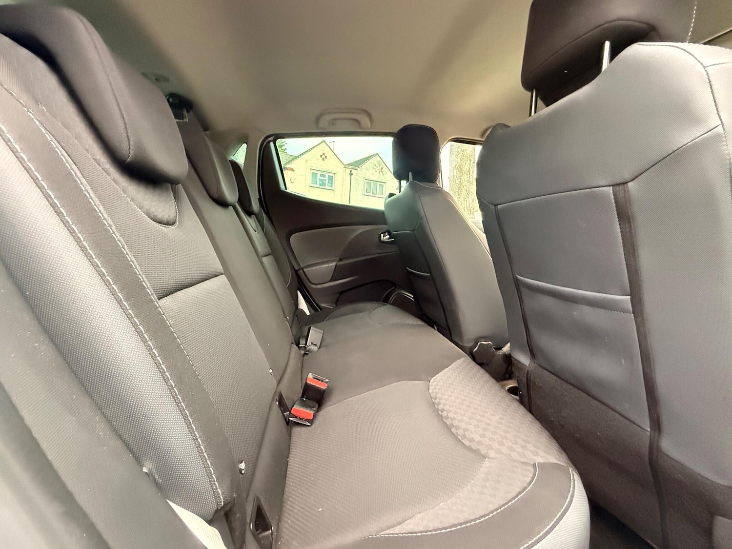 Used Renault Clio 2014 for sale - 76521551: Photo 10