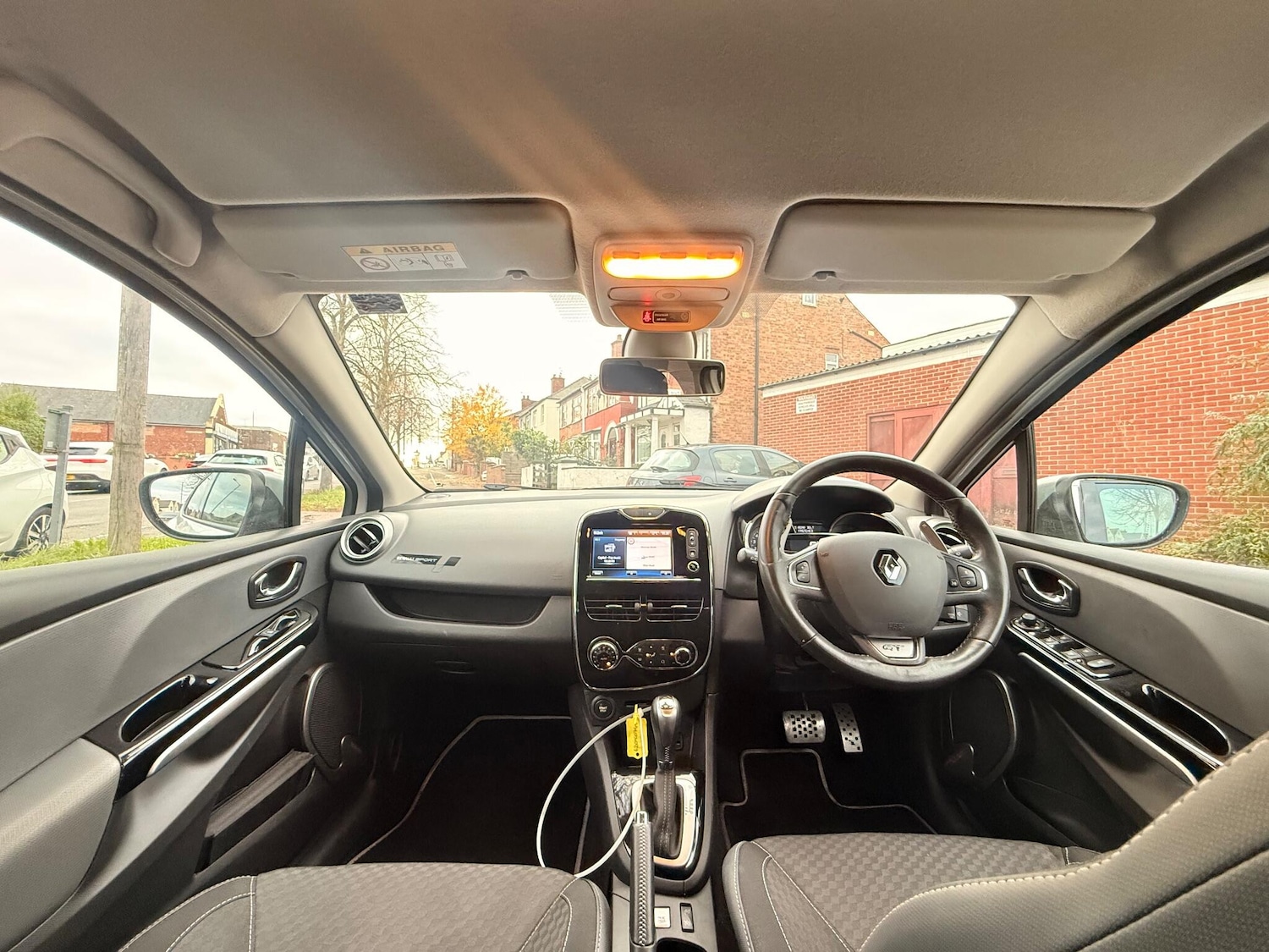 Used Renault Clio 2014 for sale - 76521551: Photo 11