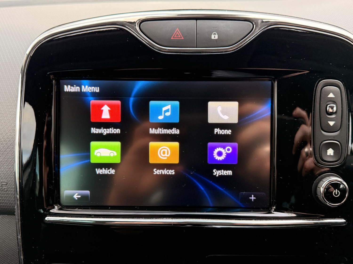 Used Renault Clio 2014 for sale - 76521551: Photo 17