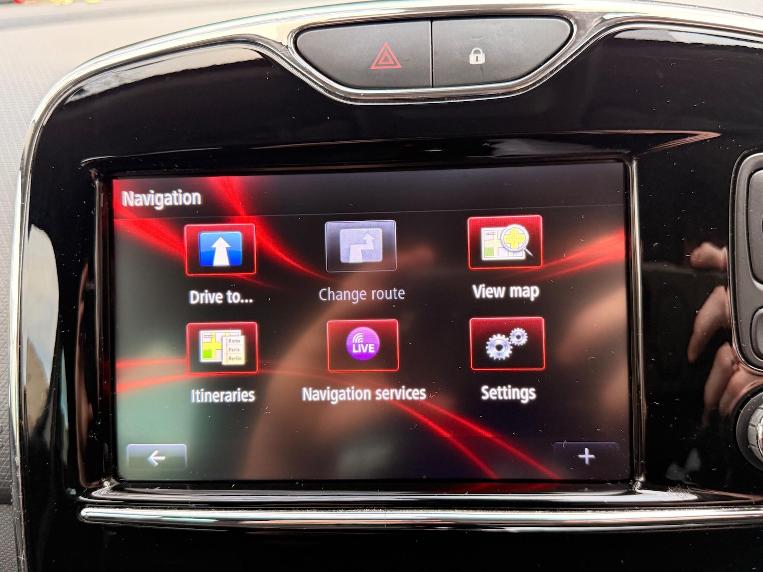 Used Renault Clio 2014 for sale - 76521551: Photo 19