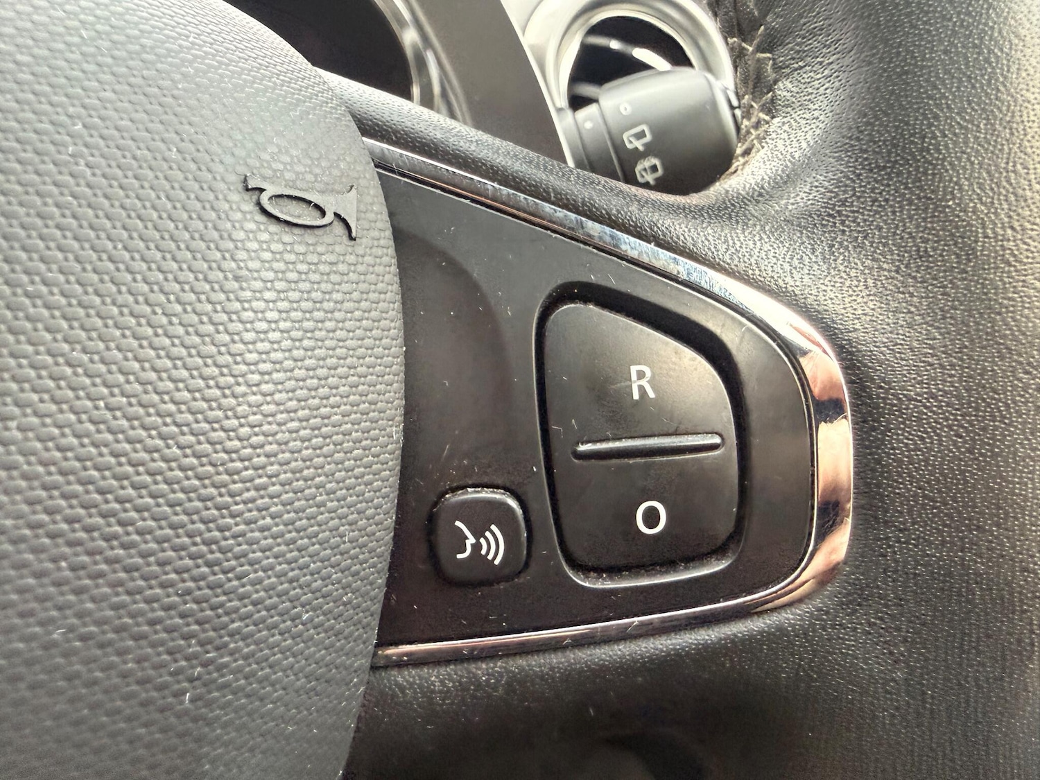 Used Renault Clio 2014 for sale - 76521551: Photo 31