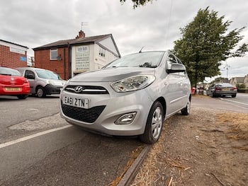 Used Hyundai i10 2011 for sale - 79690189: Photo