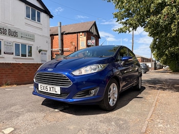 Used Ford Fiesta 2015 for sale - 79325104: Photo