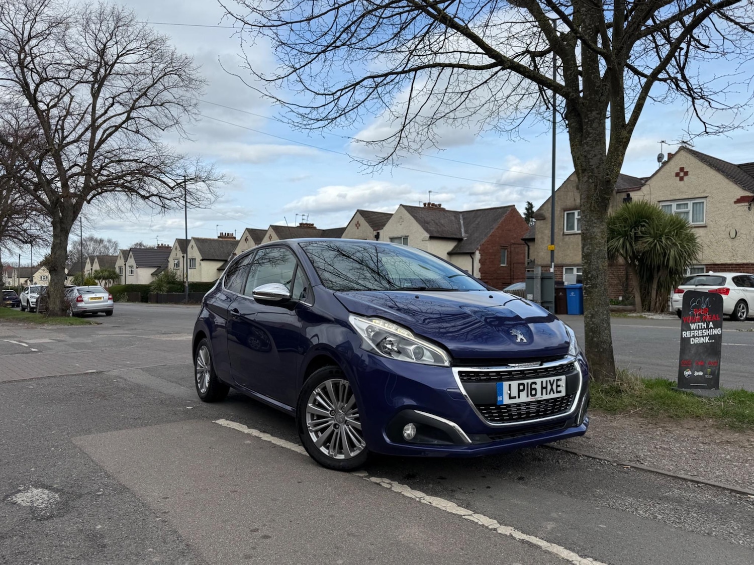 Used Peugeot 208 2016 for sale - 76283985: Photo 1