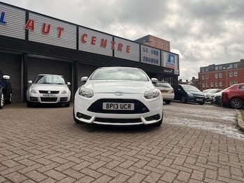 Used Ford Focus 2013 for sale - 78260816: Photo