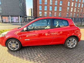 Used Renault Clio 2012 for sale - 76388614: Photo