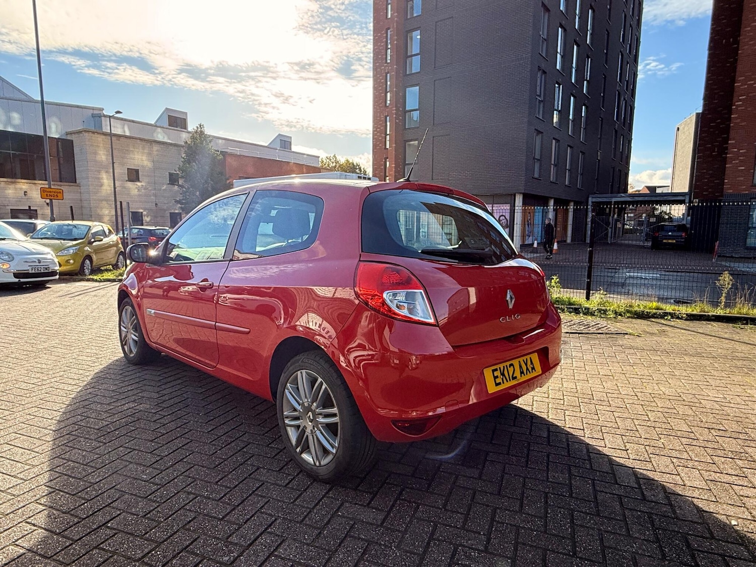 Used Renault Clio 2012 for sale - 76388614: Photo 5