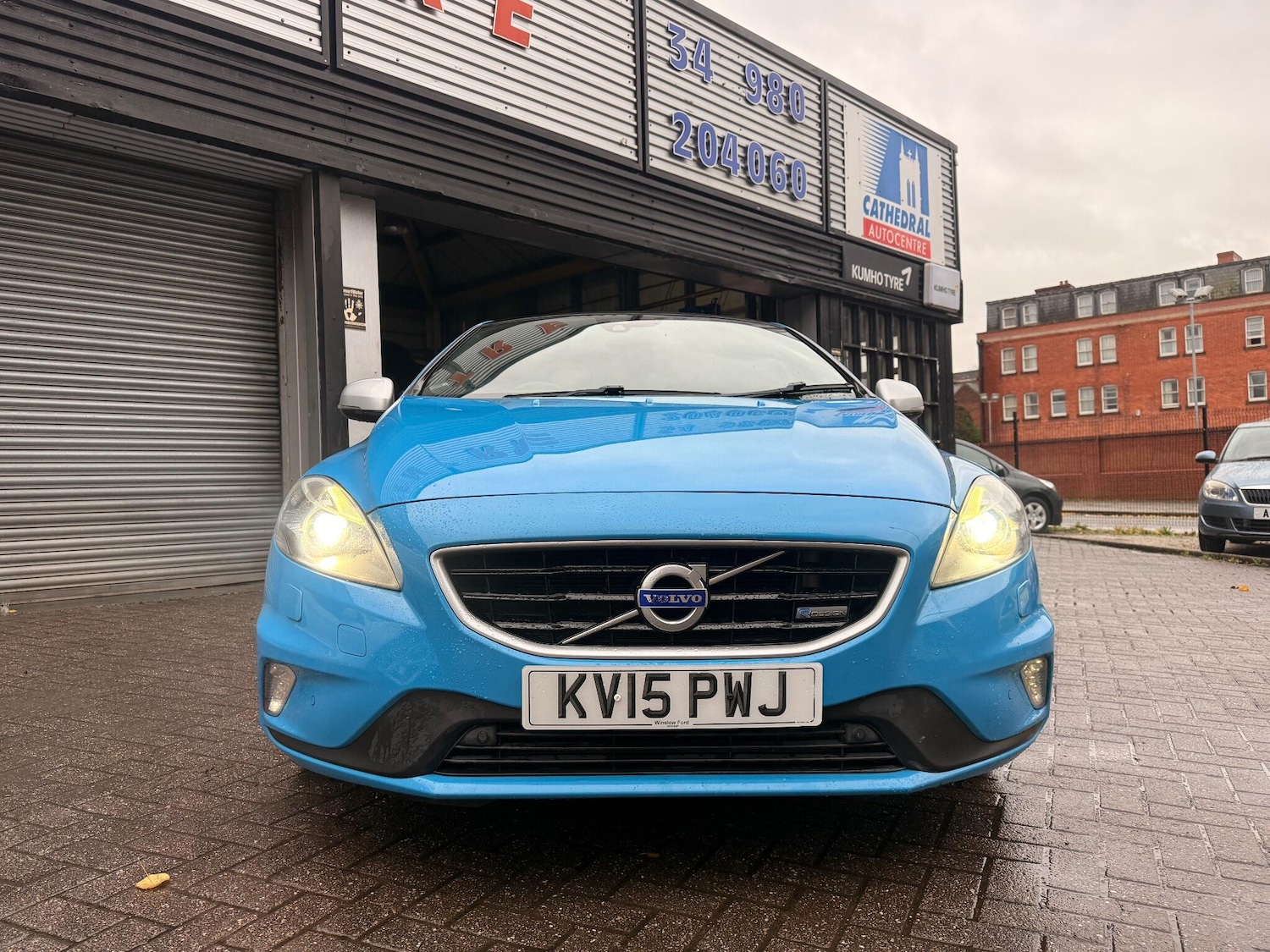 Used Volvo V40 2015 for sale - 76887016: Photo 2
