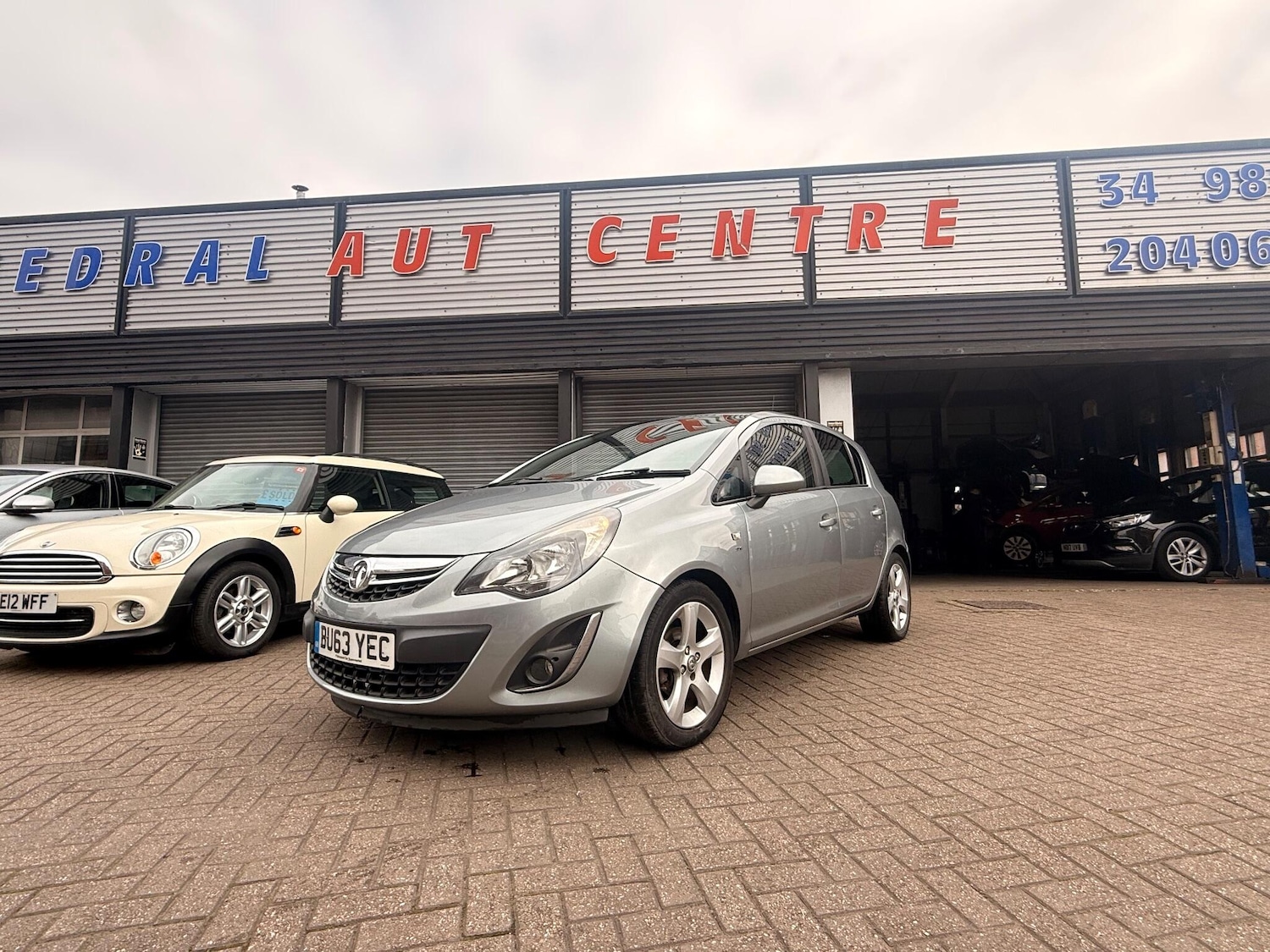 Used Vauxhall Corsa 2013 for sale - 76550286: Photo 3