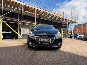 Used Peugeot 208 2014 for sale - 79690798: Photo