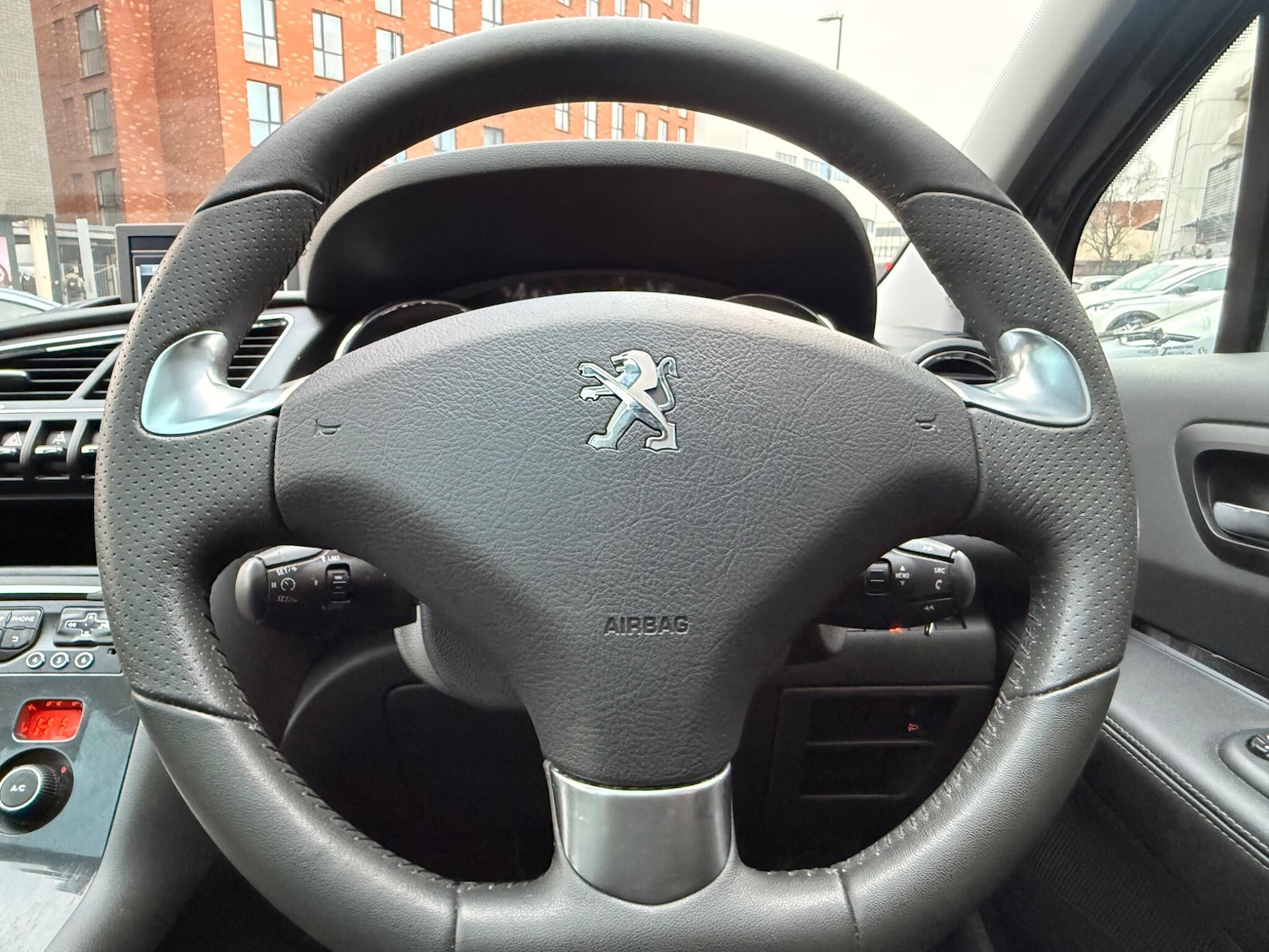Used Peugeot 3008 for sale - 77440431: Photo 24