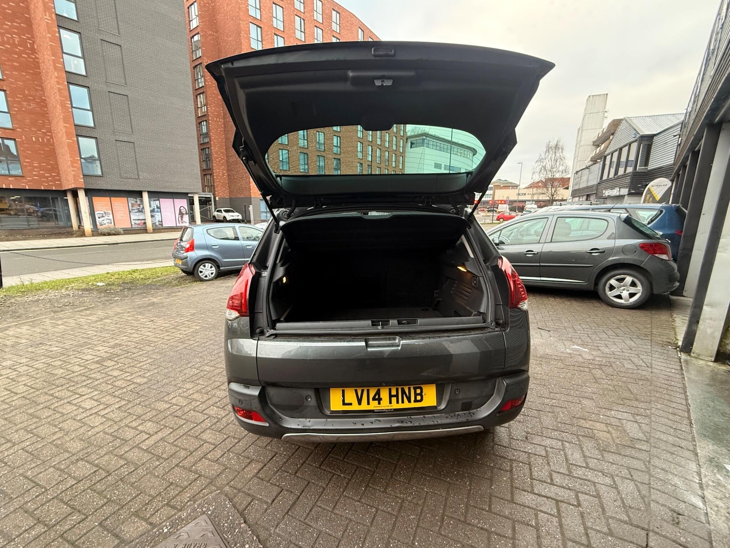 Used Peugeot 3008 for sale - 77440431: Photo 8