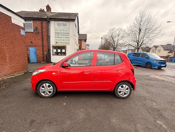 Used Hyundai i10 2012 for sale - 77575238: Photo