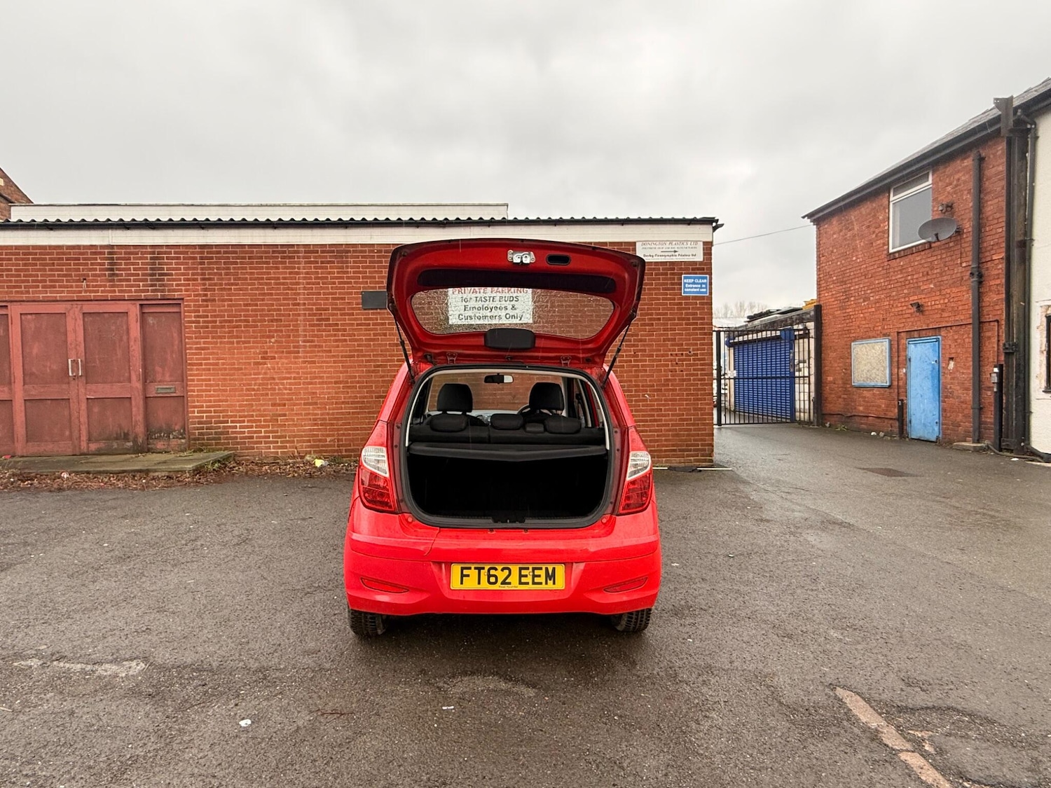 Used Hyundai i10 2012 for sale - 77575238: Photo 8