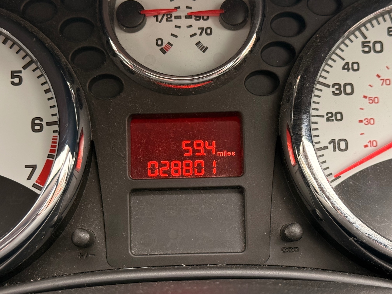 Used Peugeot 207 2010 for sale - 76275053: Photo 20