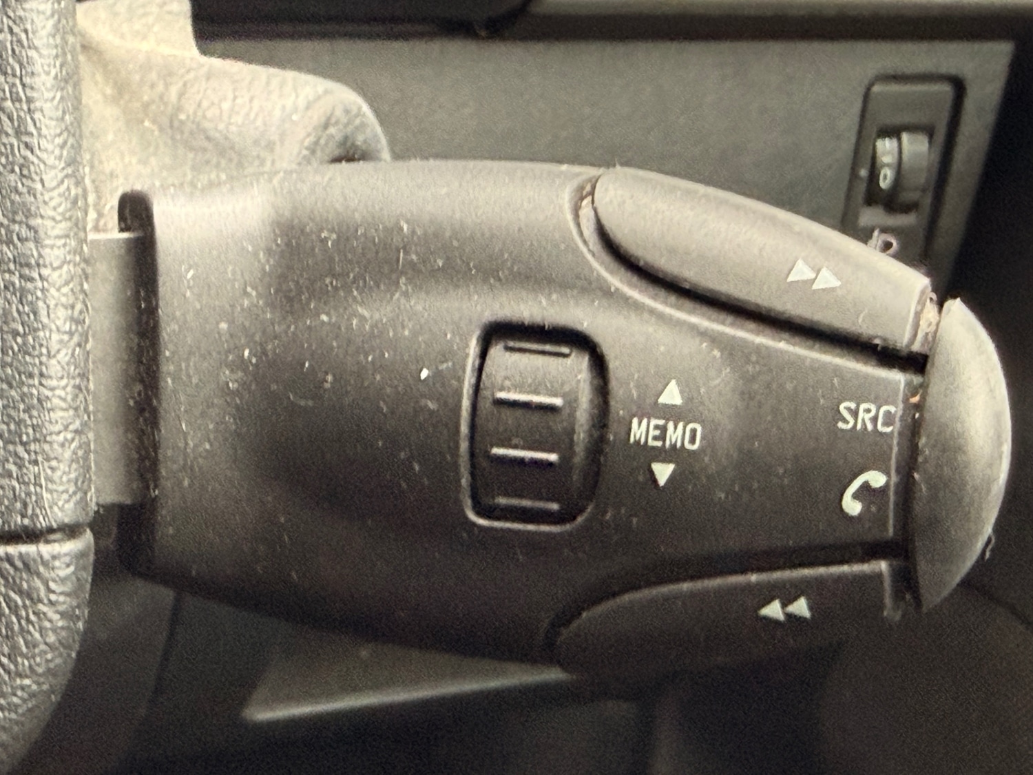 Used Peugeot 207 2010 for sale - 76275053: Photo 21