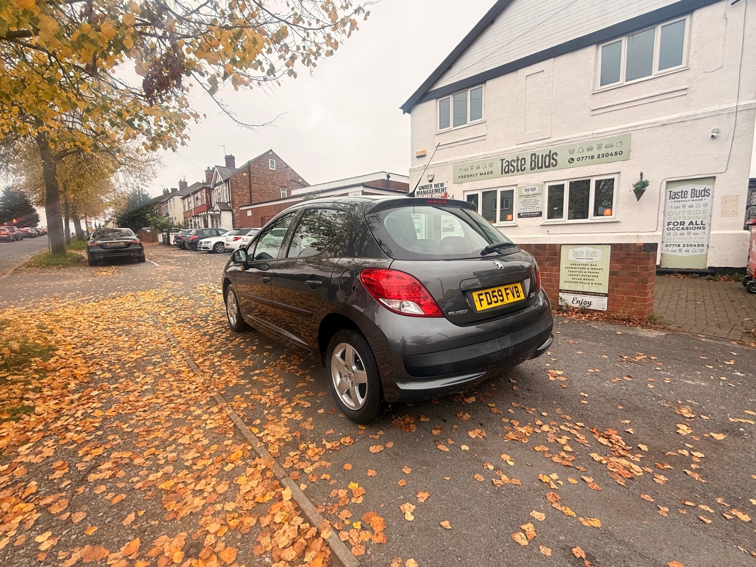Used Peugeot 207 2010 for sale - 76275053: Photo 4