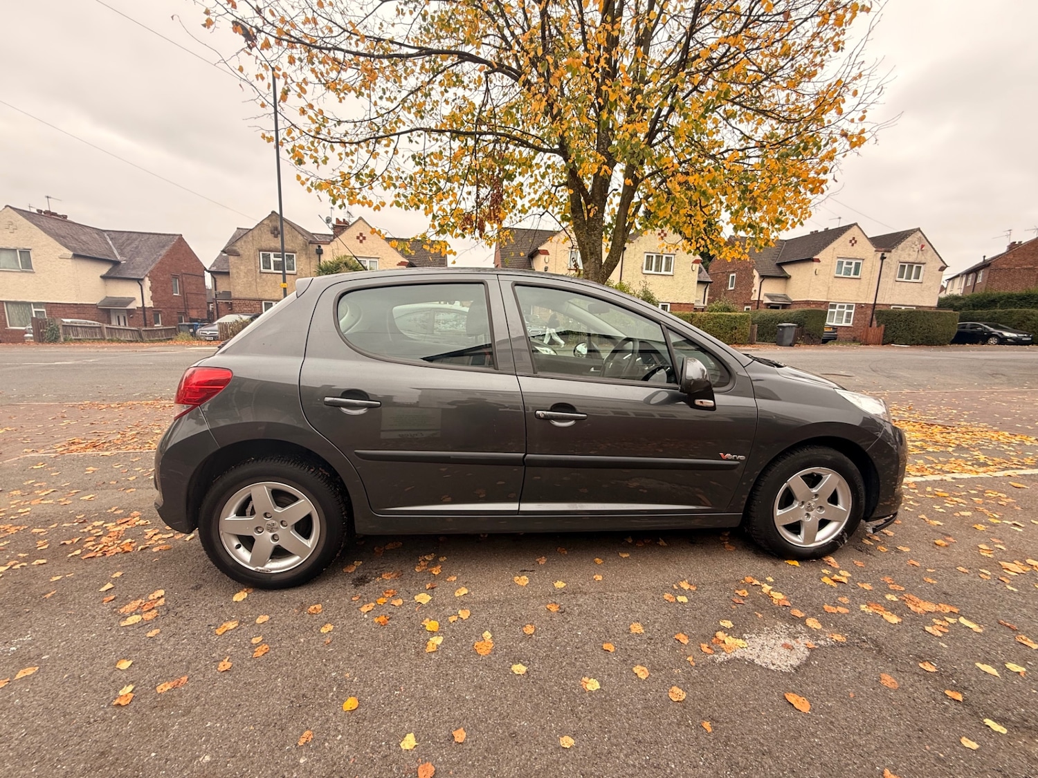 Used Peugeot 207 2010 for sale - 76275053: Photo 8