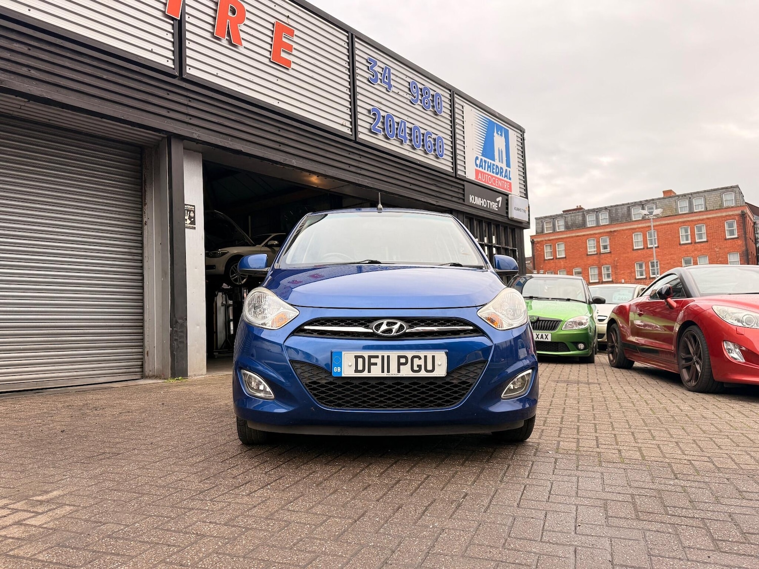 Used Hyundai i10 2011 for sale - 76472771: Photo 2