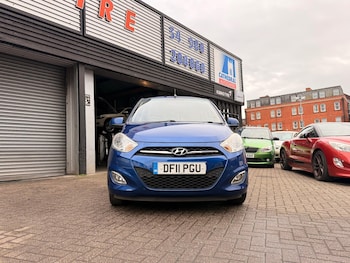 Used Hyundai i10 2011 for sale - 76472771: Photo