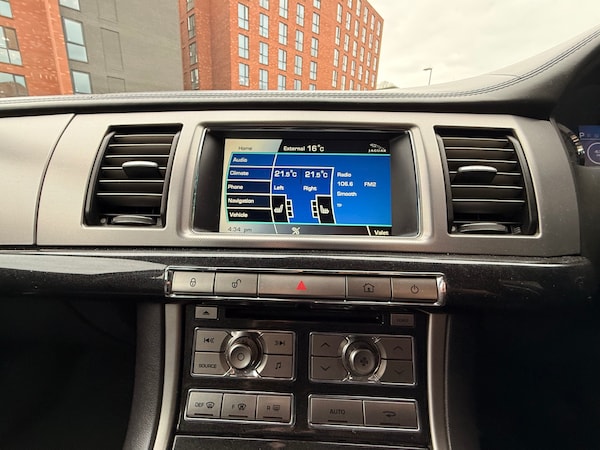 Used Jaguar XF 2009 for sale - 76130976: Photo 12