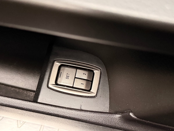 Used Jaguar XF 2009 for sale - 76130976: Photo 27