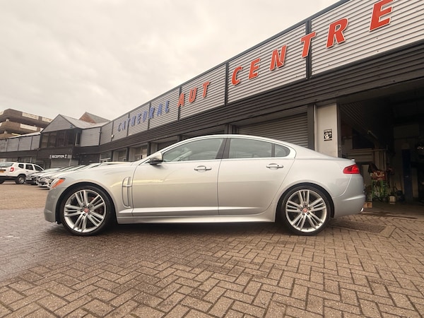Used Jaguar XF 2009 for sale - 76130976: Photo 2