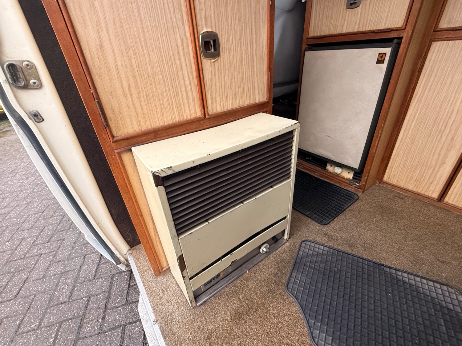 Used Volkswagen Transporter 1987 for sale - 76957135: Photo 13