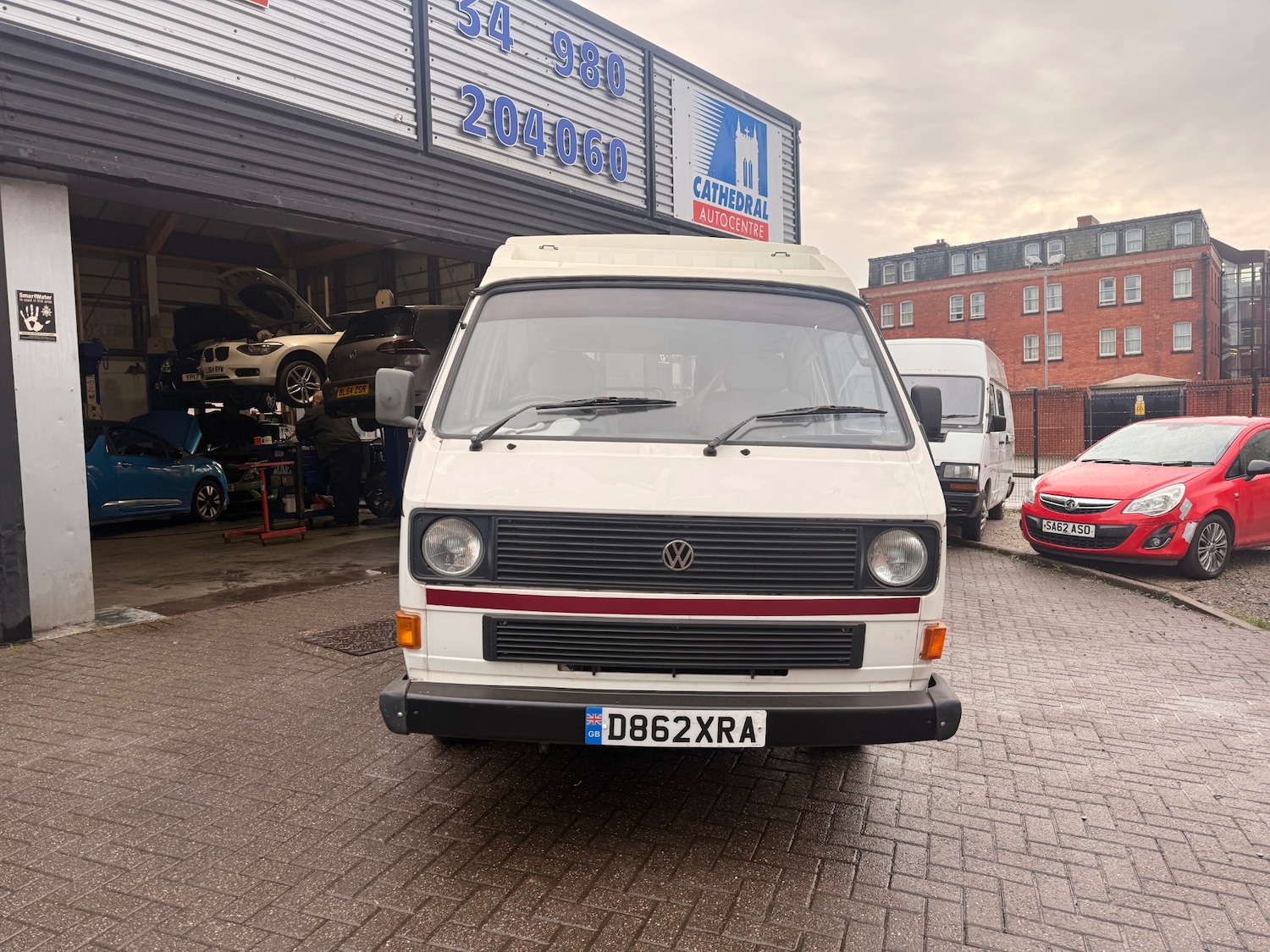 Used Volkswagen Transporter 1987 for sale - 76957135: Photo 2