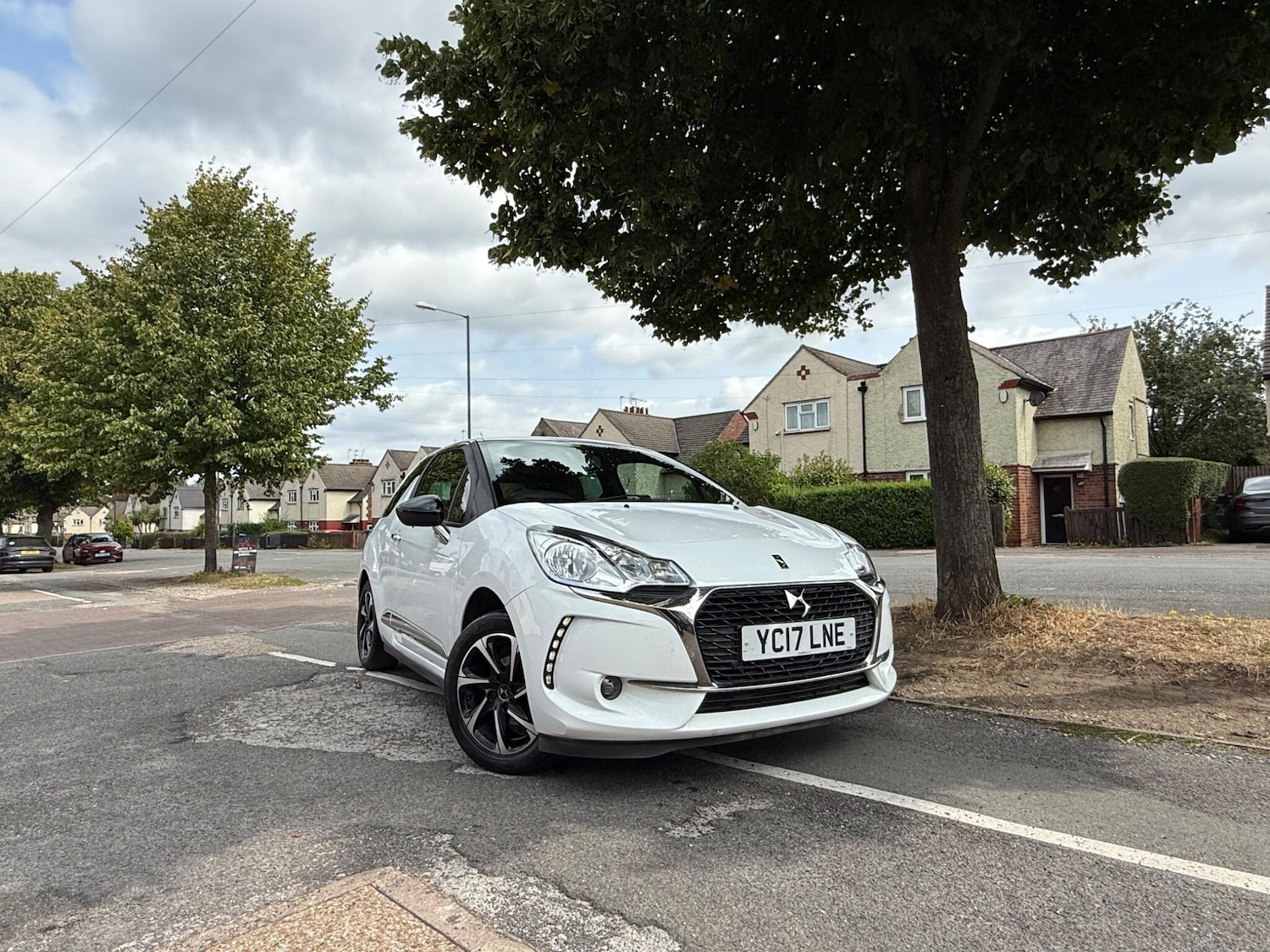 Used DS Automobiles DS 3 2017 for sale - 76109765: Photo 1
