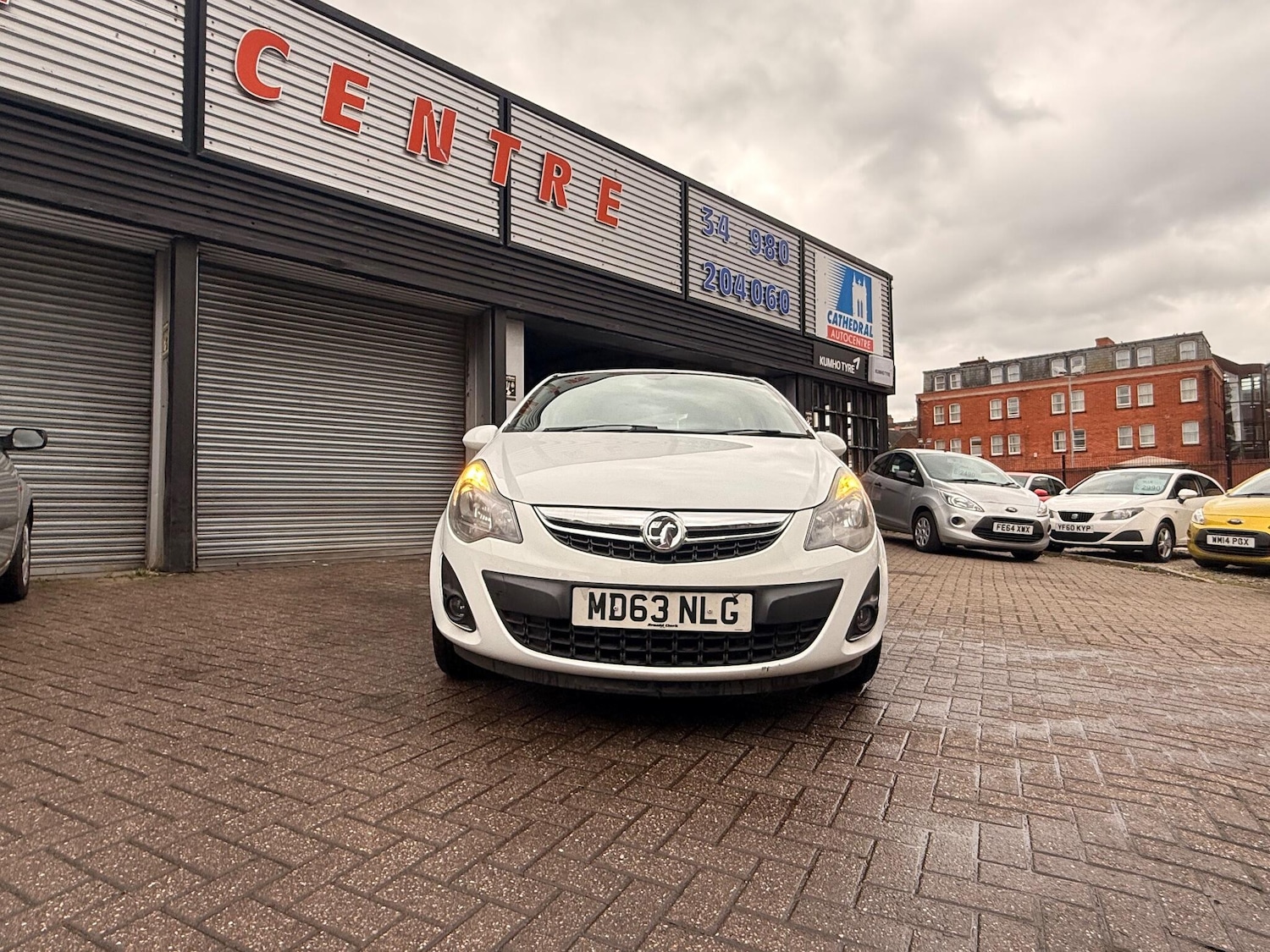 Used Vauxhall Corsa 2014 for sale - 76200659: Photo 2