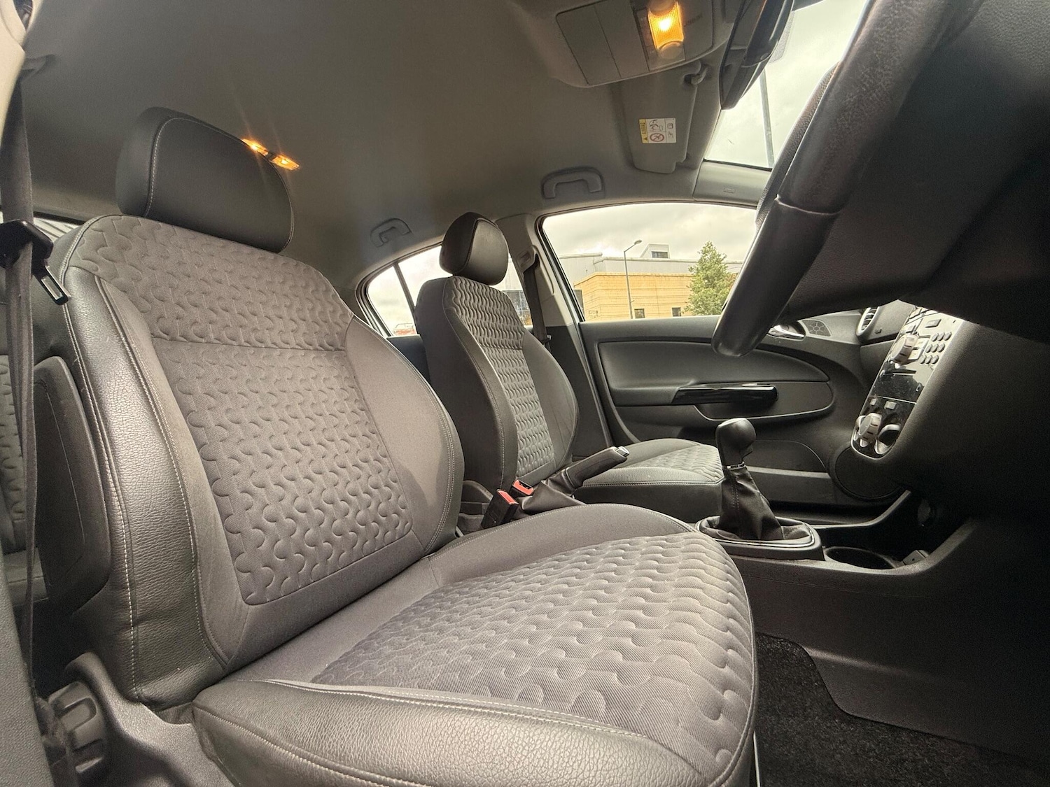 Used Vauxhall Corsa 2014 for sale - 76200659: Photo 8