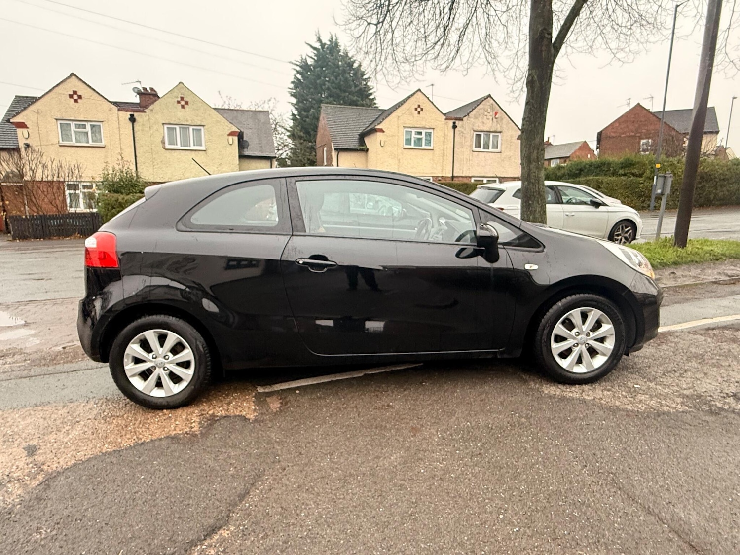 Used Kia Rio 2014 for sale - 77120691: Photo 2