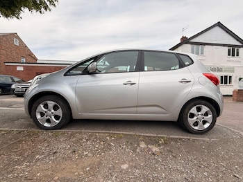 Used Kia Venga 2012 for sale - 78966299: Photo