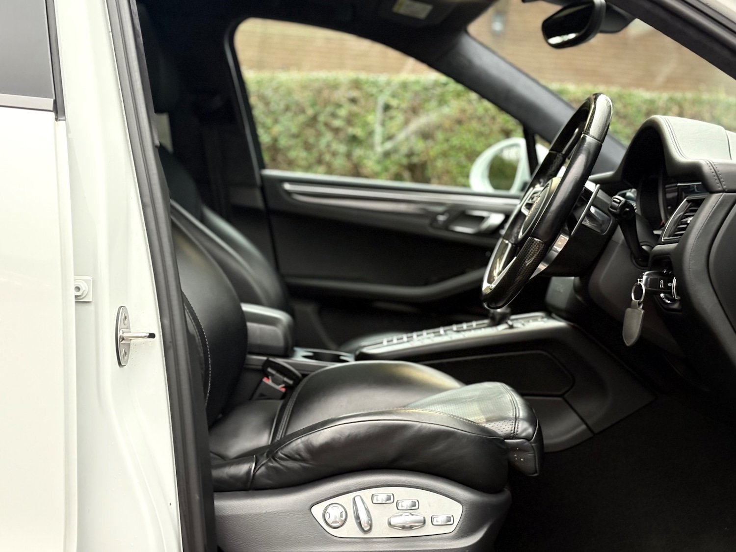 Used Porsche Macan 2014 for sale - 77025325: Photo 18