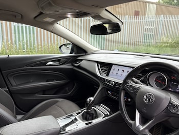 Used Vauxhall Insignia 2017 for sale - 78821150: Photo