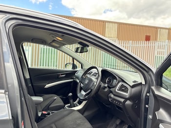 Used Suzuki SX4 S-Cross 2017 for sale - 78389904: Photo