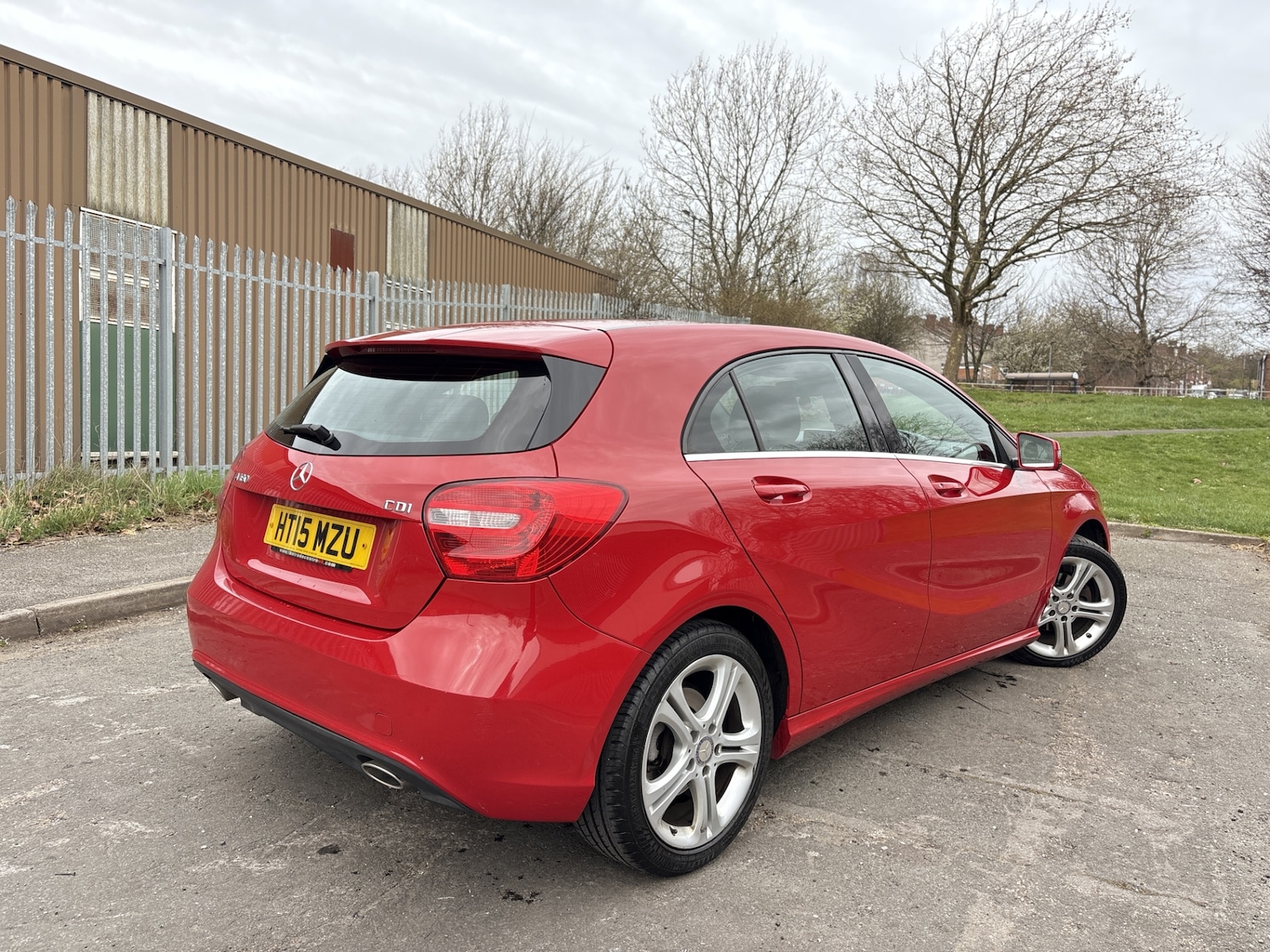 Used Mercedes-Benz A-Class 2015 for sale - 77984812: Photo 2
