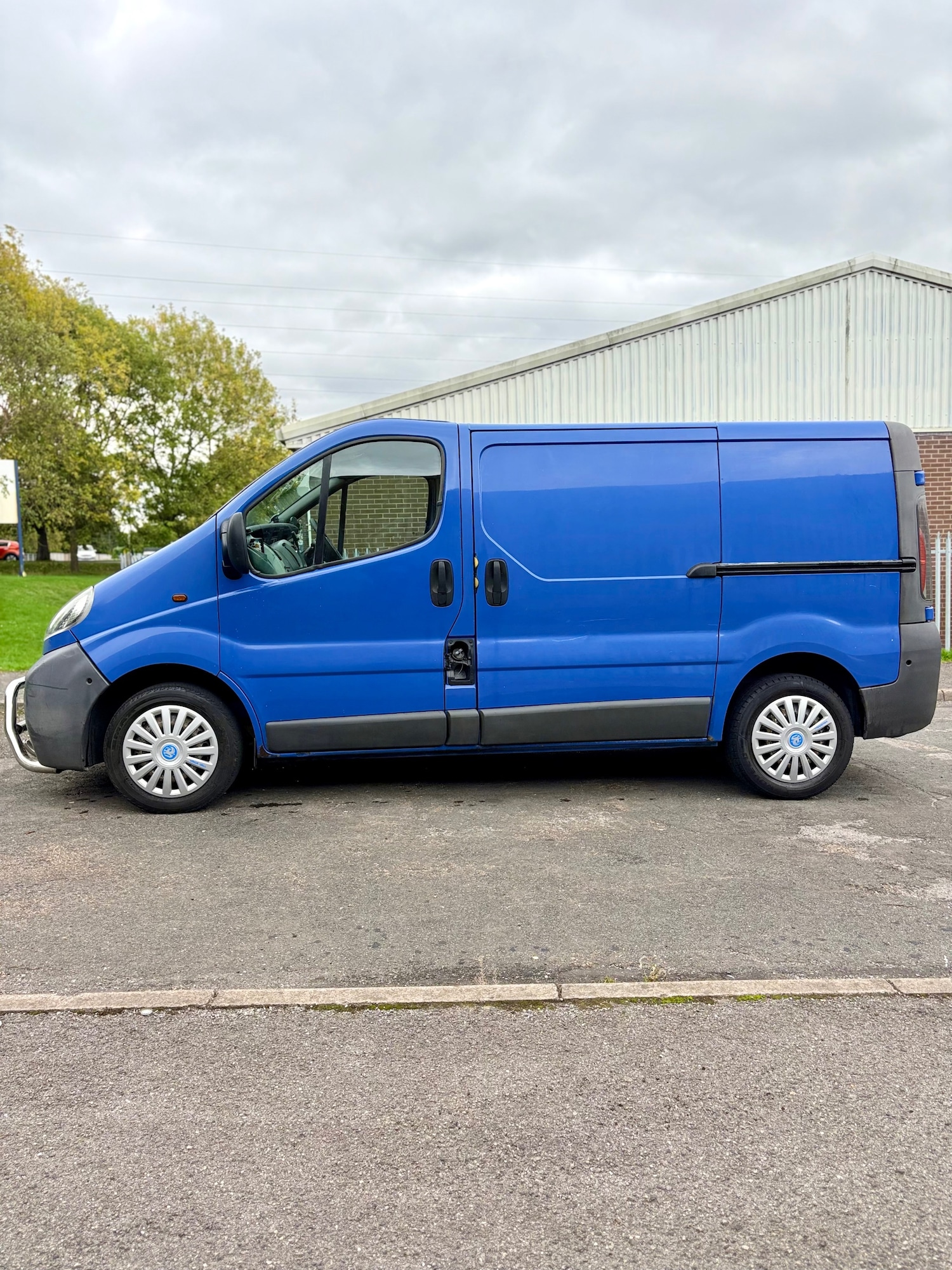 Used Vauxhall Vivaro 2004 for sale - 78145949: Photo 13