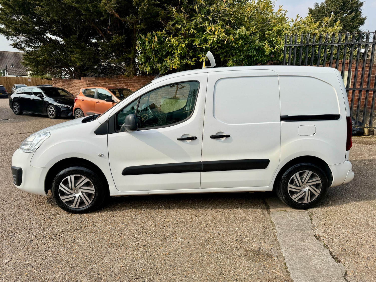 Used Citroen Berlingo 2018 for sale - 77993126: Photo 6
