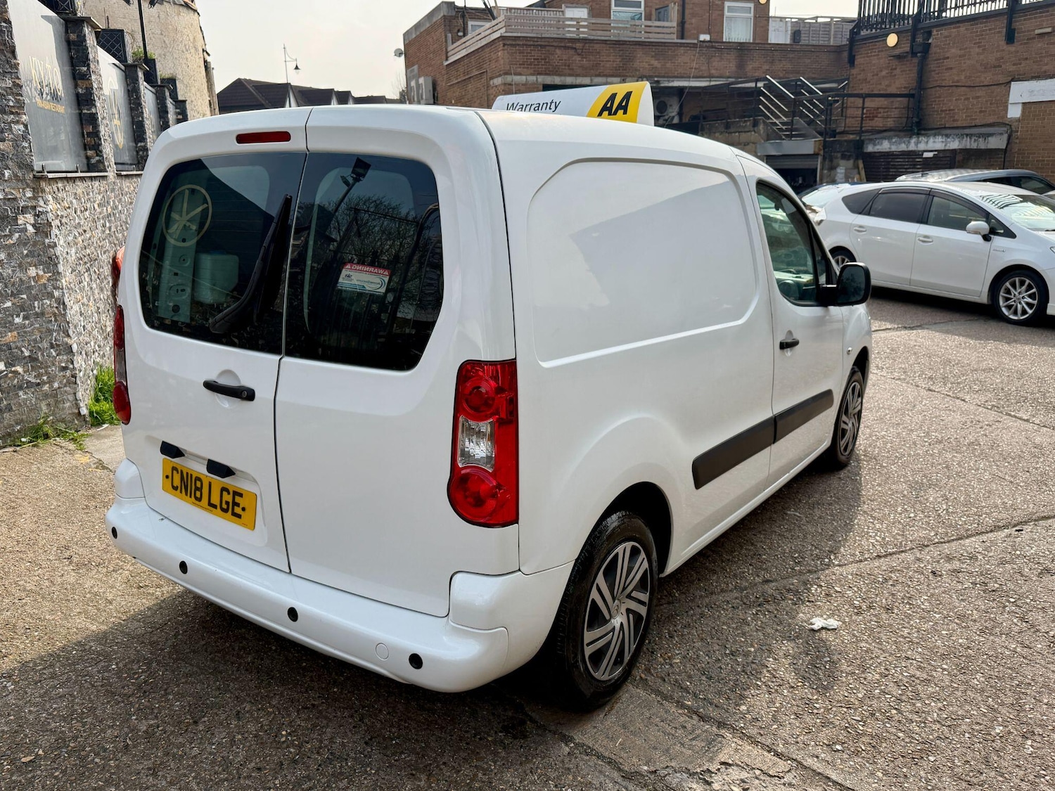 Used Citroen Berlingo 2018 for sale - 77993126: Photo 8
