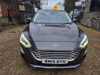 2019 (19) - 1.0 EcoBoost 125 Zetec 5dr Auto