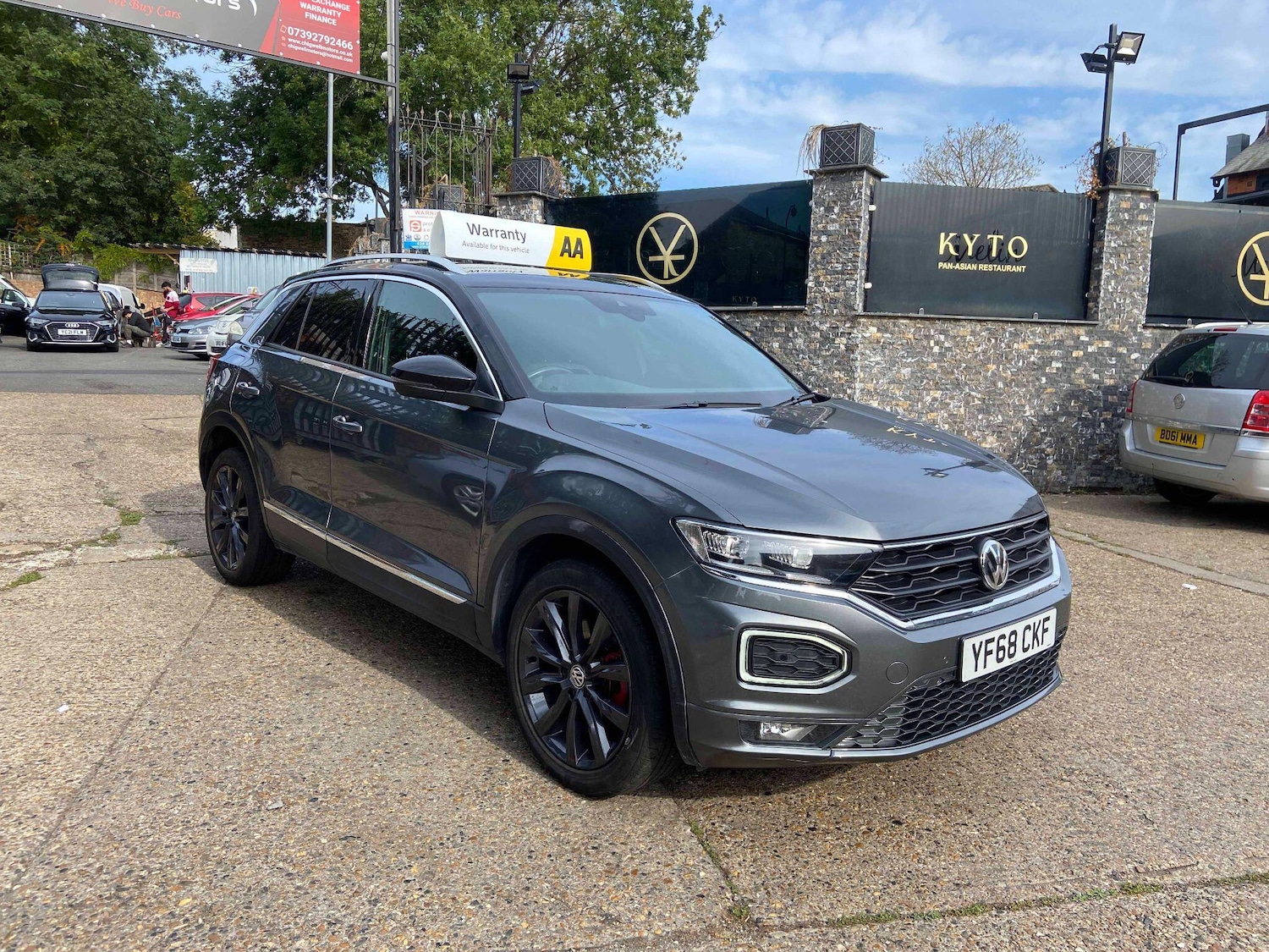 Used Volkswagen T-Roc 2019 for sale - 76227785: Photo 4