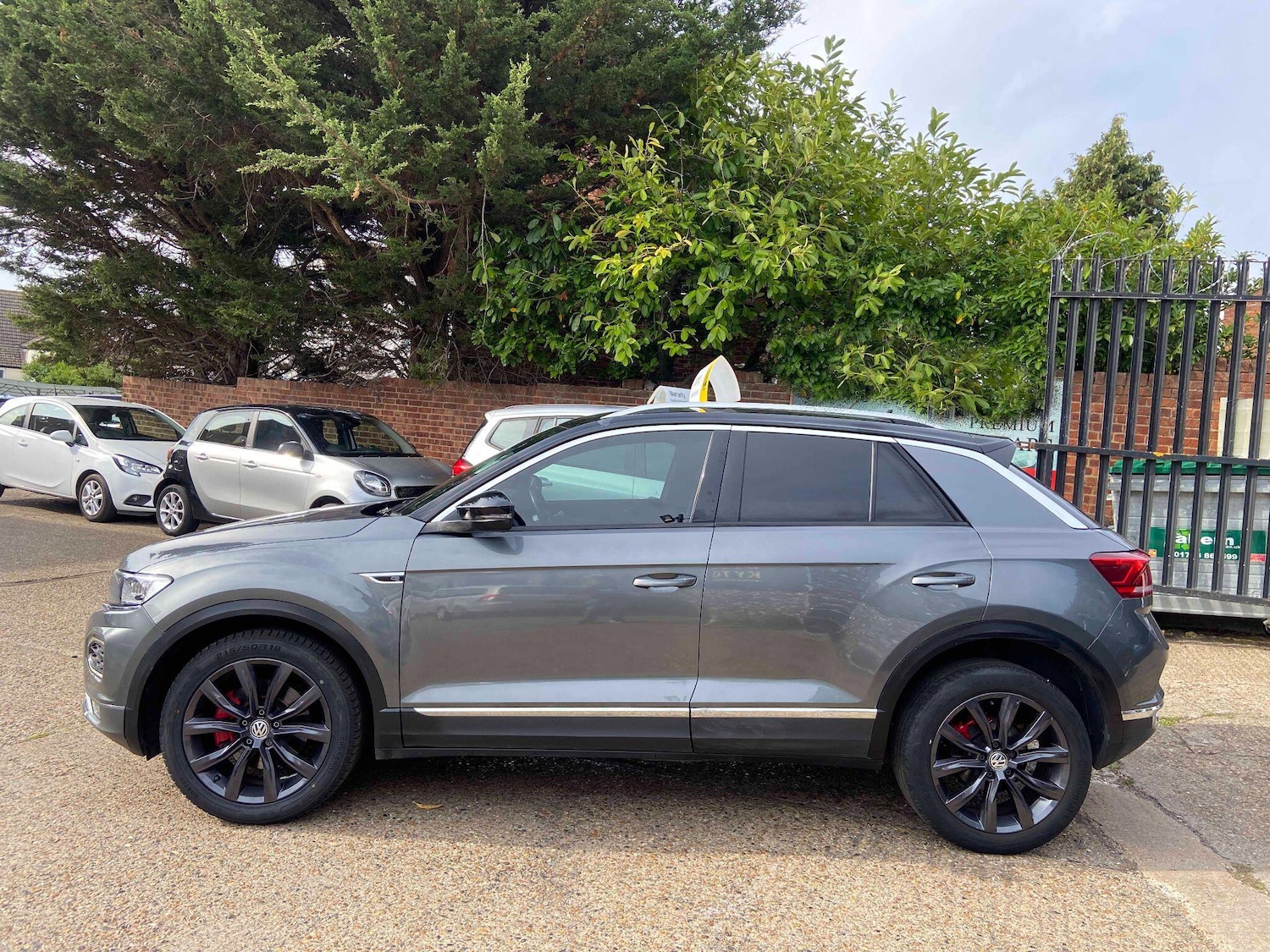 Used Volkswagen T-Roc 2019 for sale - 76227785: Photo 6