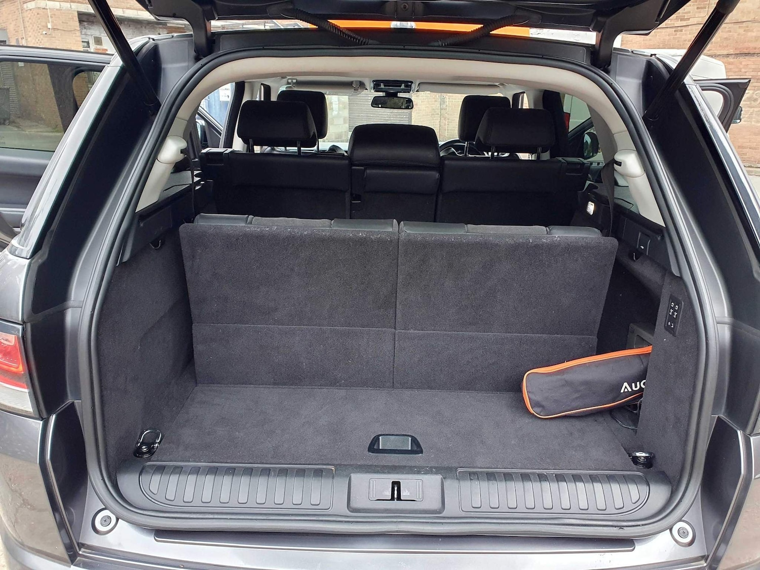 Vehicle 27