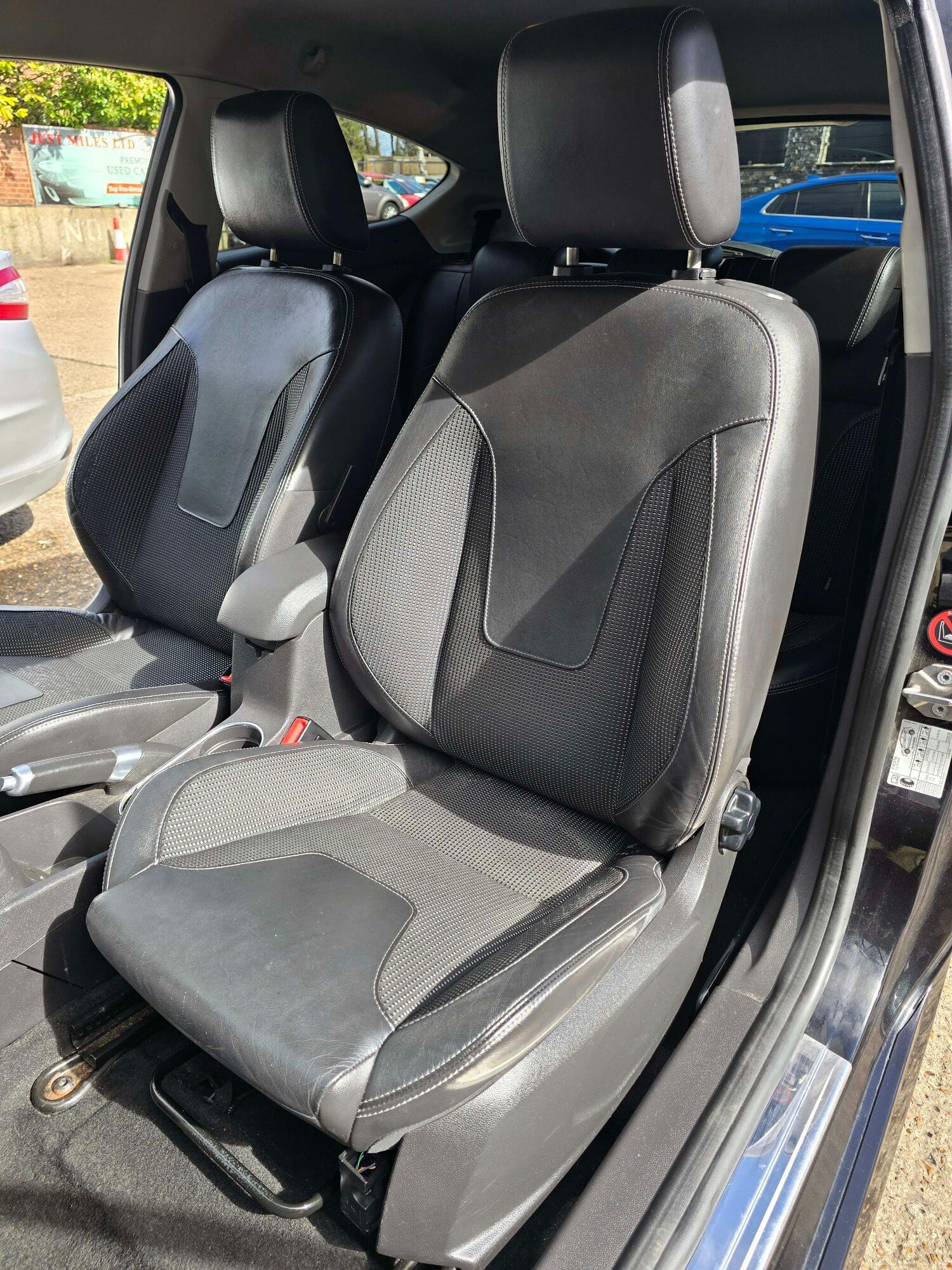 Used Ford Fiesta 2013 for sale - 78019413: Photo 26