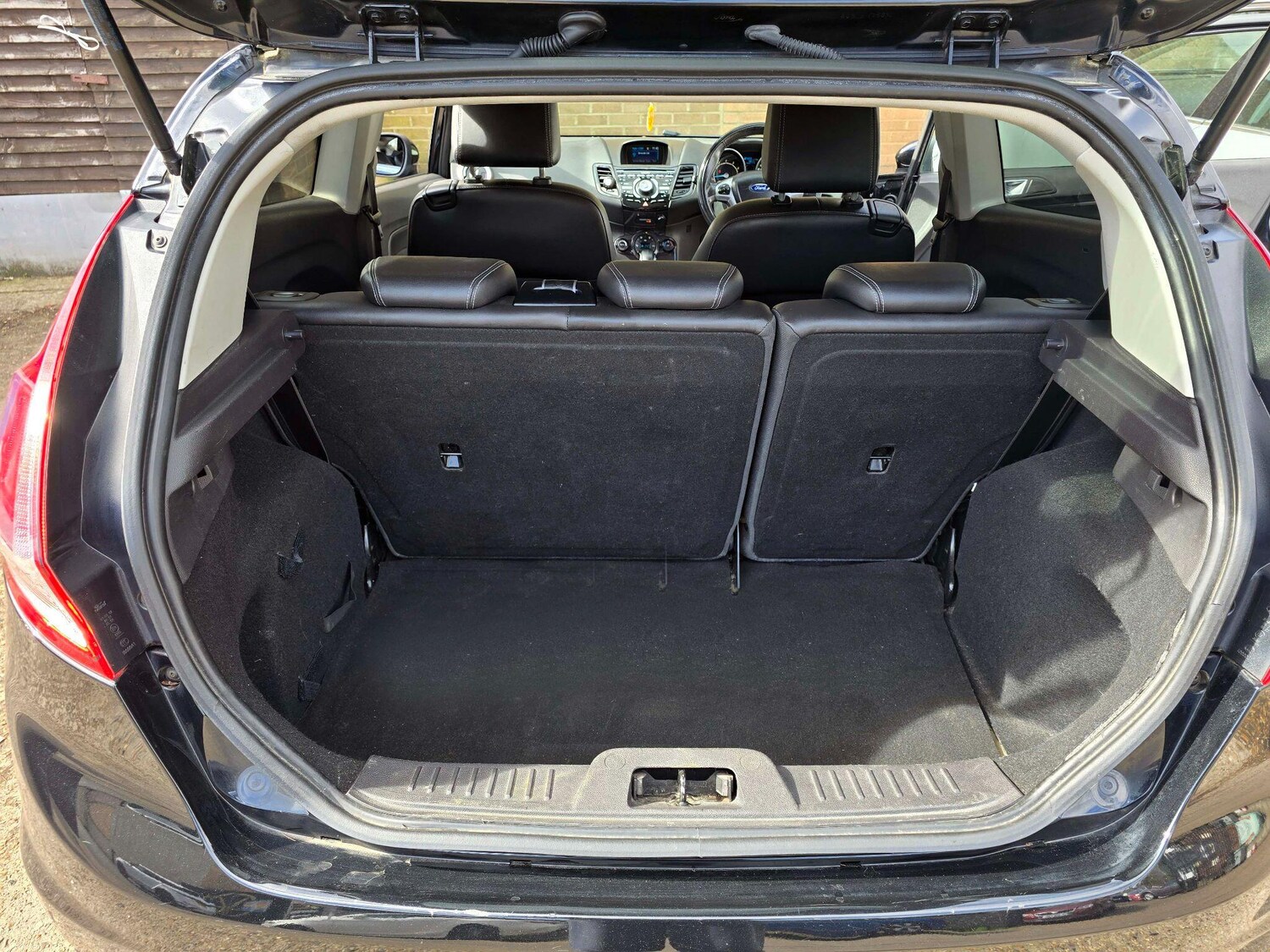 Used Ford Fiesta 2013 for sale - 78019413: Photo 29