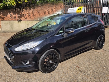 Used Ford Fiesta 2013 for sale - 78019413: Photo