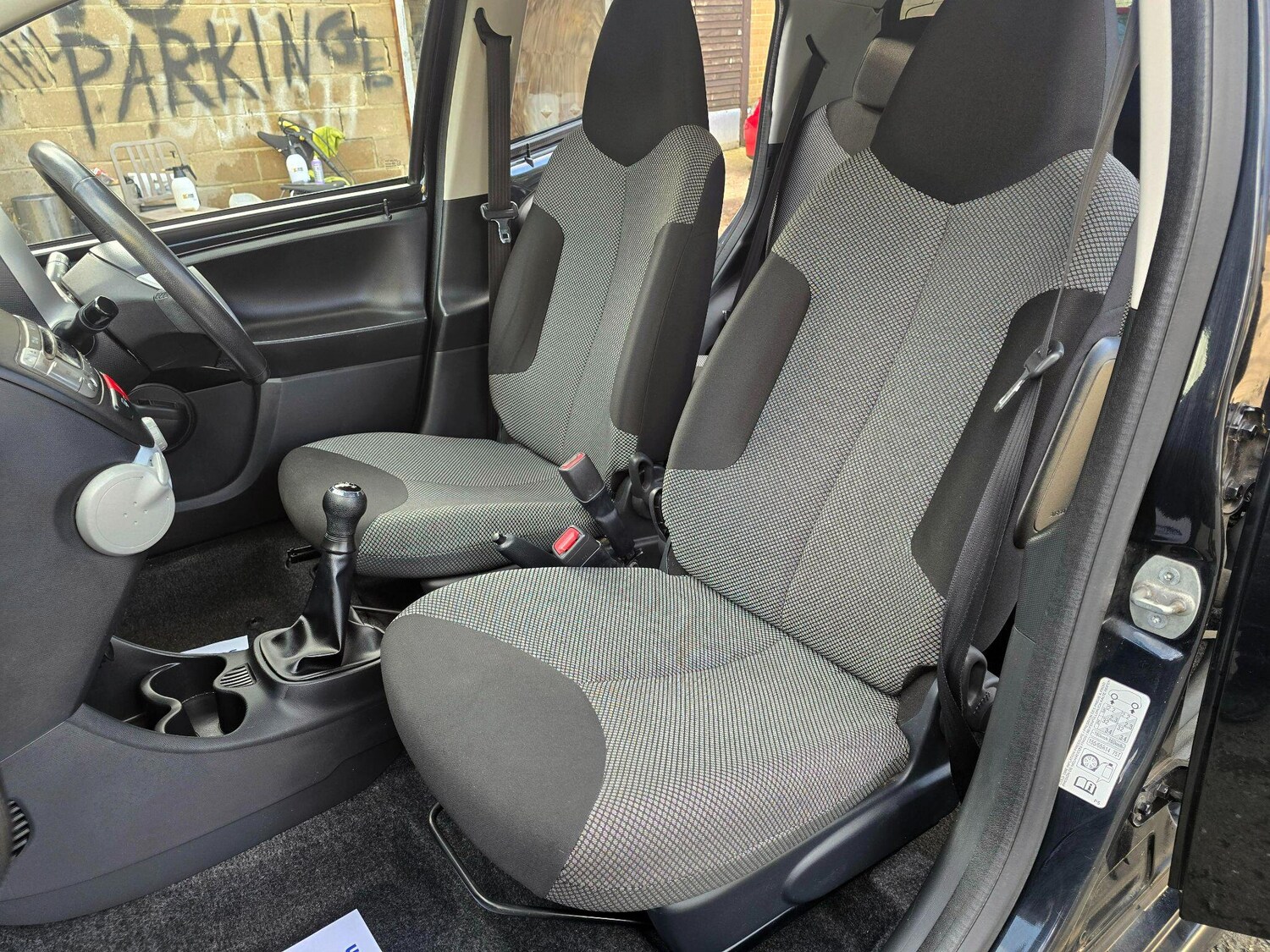 Used Toyota AYGO 2013 for sale - 77839693: Photo 21