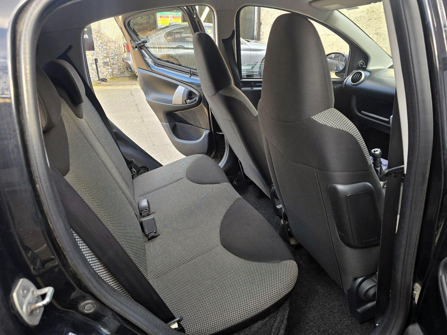 Used Toyota AYGO 2013 for sale - 77839693: Photo 24